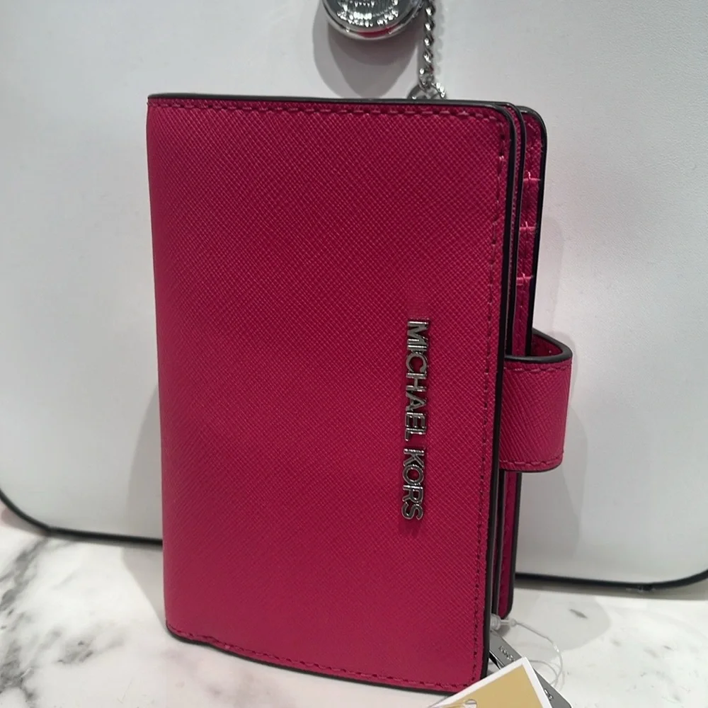Michael Kors Medium Saffiano Leather Bifold Wallet Dragonfruit NWT